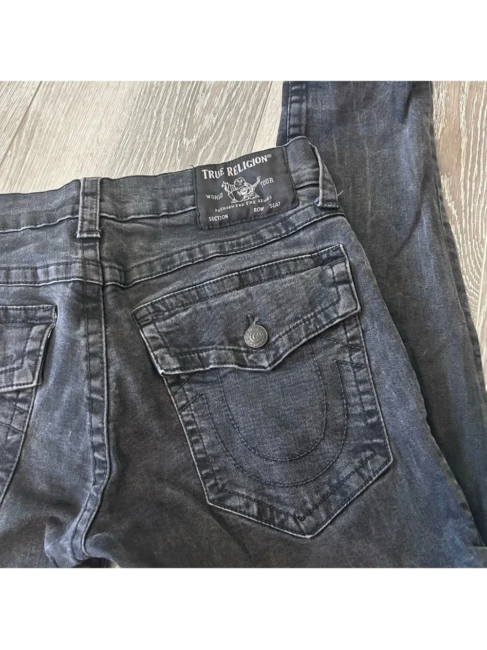 True Religion Jeans Mens 34x32 Black Rocco Relaxed Skinny Five Pocket Flaps
